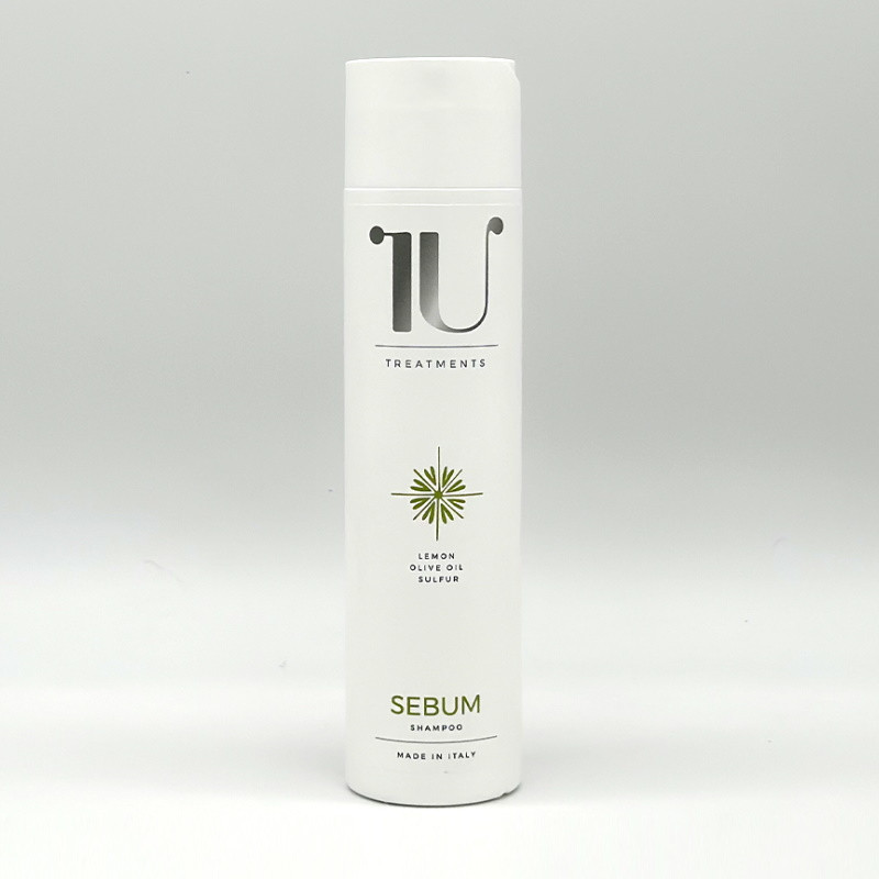 IU SEBUM Shampoo - szampon trychologiczny przeciwłojotokowy Carisma Professional